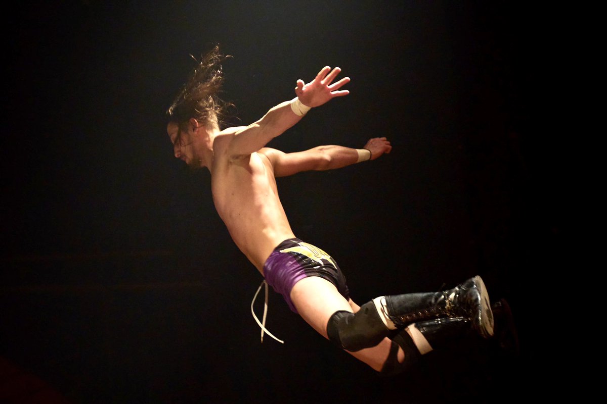 kinggordzilla's tweet photo. Everyone’s favorite Bustah Killa, @ThePrizeCityOG, takes flight during a scramble match at @GCWrestling_ #GCWTheWay. #PrizeCityOG #BustahKilla https://t.co/vMwt3oZbWE