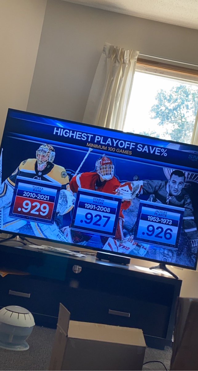 TbeDboss's tweet photo. @_x88___ @NHL_Watcher https://t.co/rcbmx2WyBp