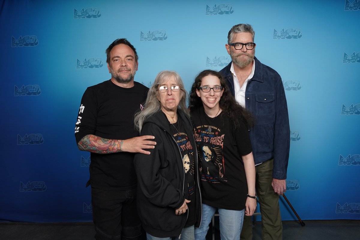 All Hail the King of Hell & Cain/God Johnson! 😈🥰

Can't even begin to articulate how much it means that I got to meet these two sweethearts. ❤️ @Mark_Sheppard @Omundson - thank you for coming to the MC3. Love you guys! 💕 #MarkSheppard #TimothyOmundson #SPNFamily #LuciFam