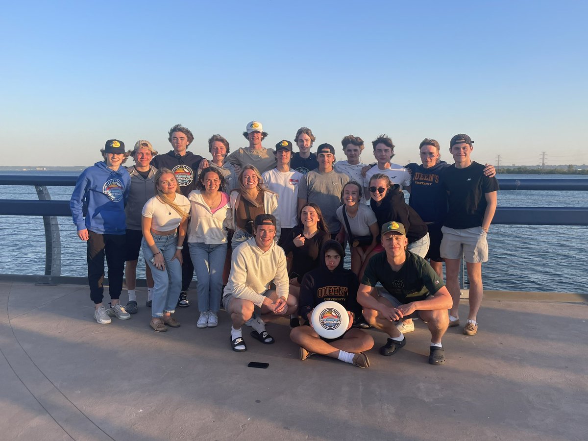 MsRosarJOA tweet media