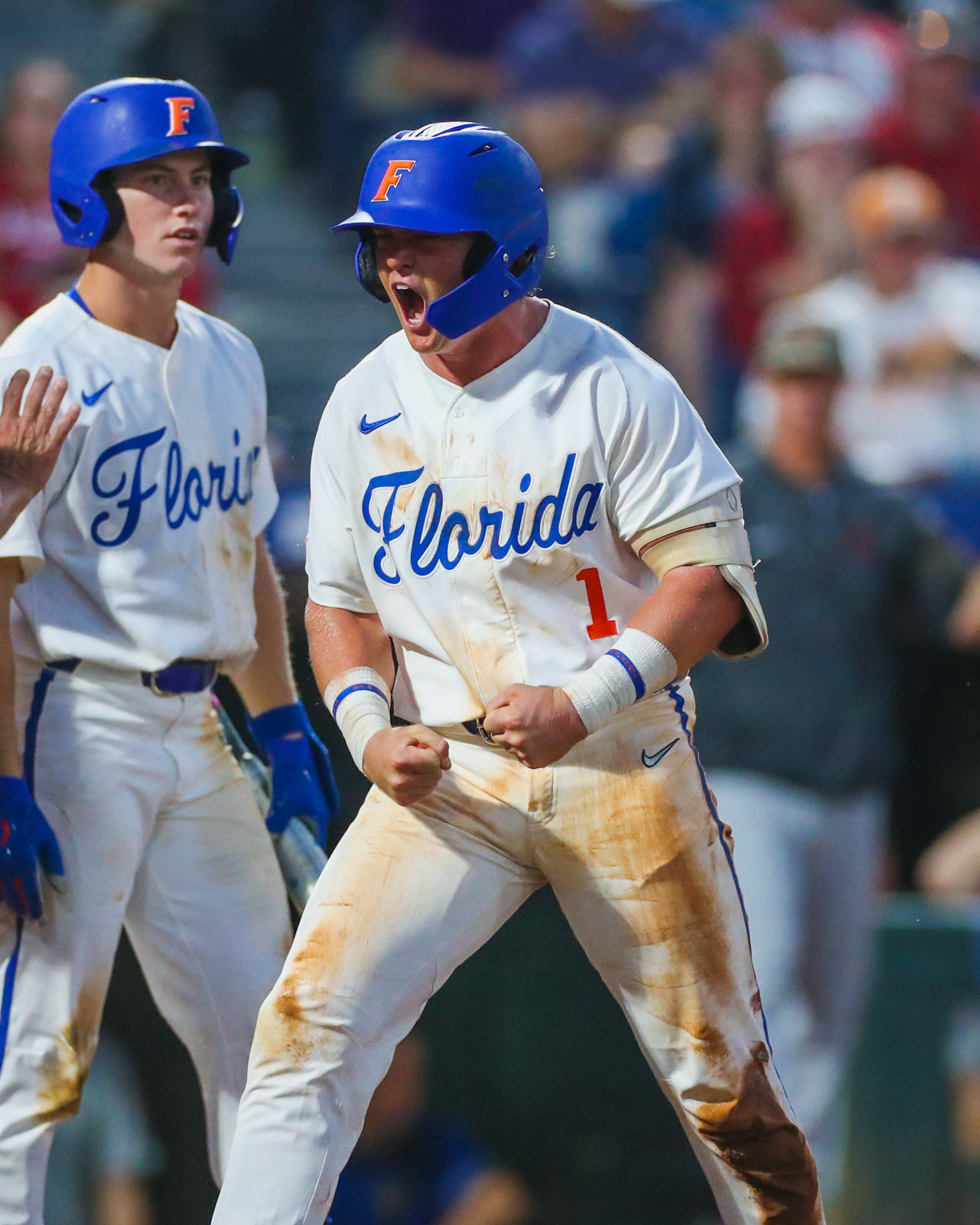 Florida Gators Baseball on X: We're back even at The Met‼️ UA 3, UF 3 //  E8 #GoGators  / X