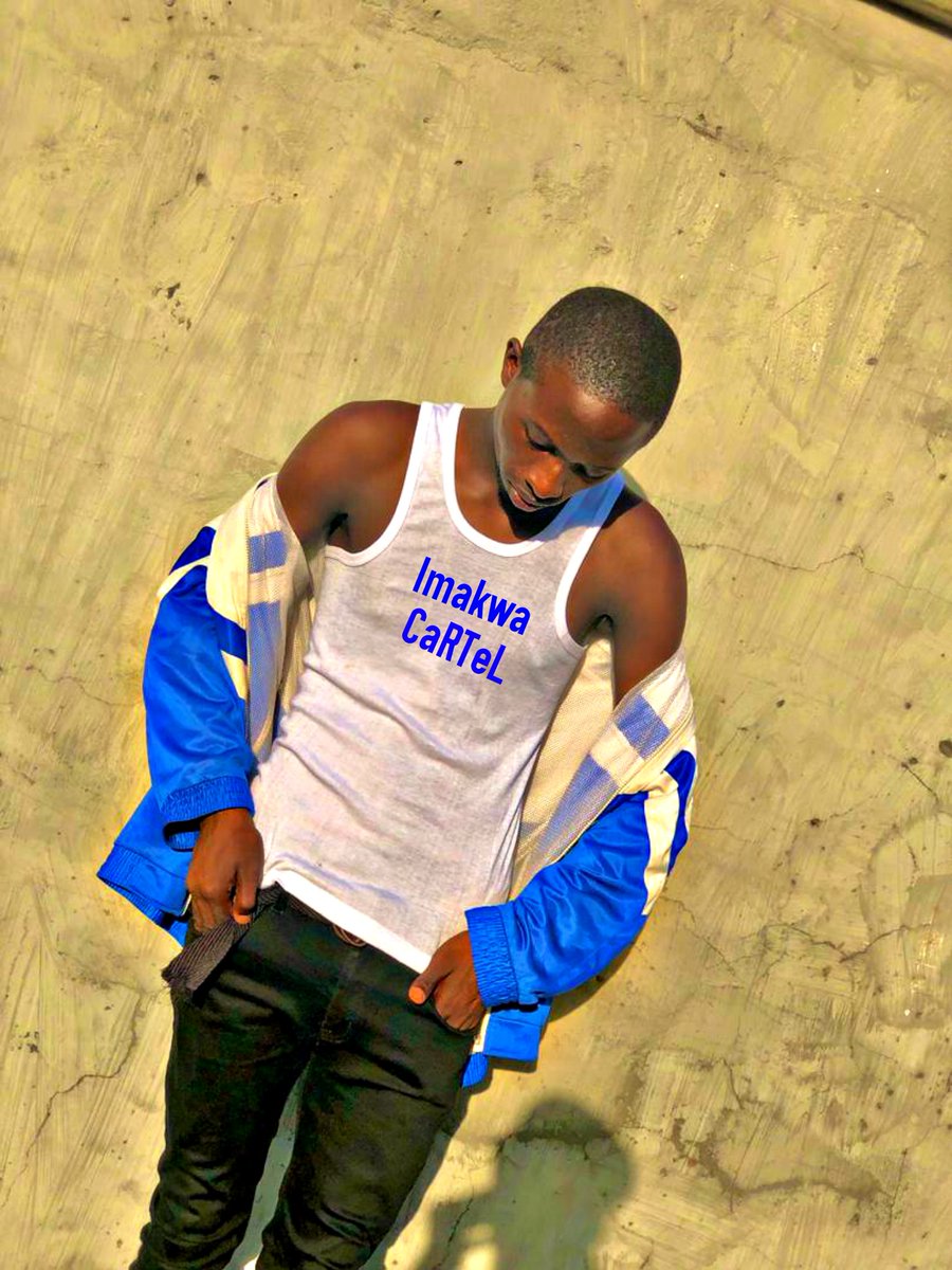 RapperExpensive's tweet image. After the rain ,, there will be a blue sky 💙