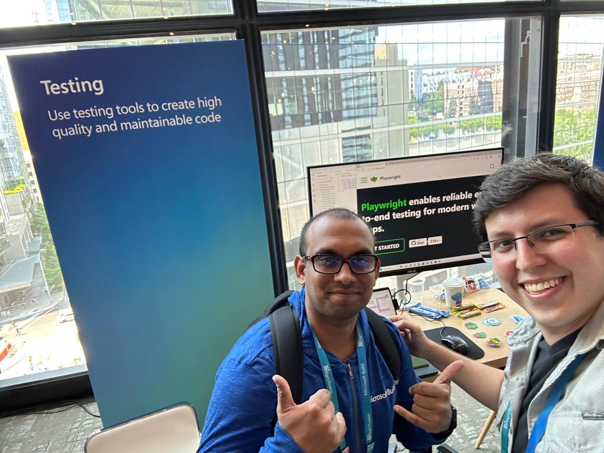 philip_scott_'s tweet photo. I met some incredibly talented people over at #MSBuild this week! It was an amazing experience to be able to meet some of the people behind @playwrightweb and @webpack, as well as showcase how we use these tools within Loop. https://t.co/8pdFbbzjUZ
