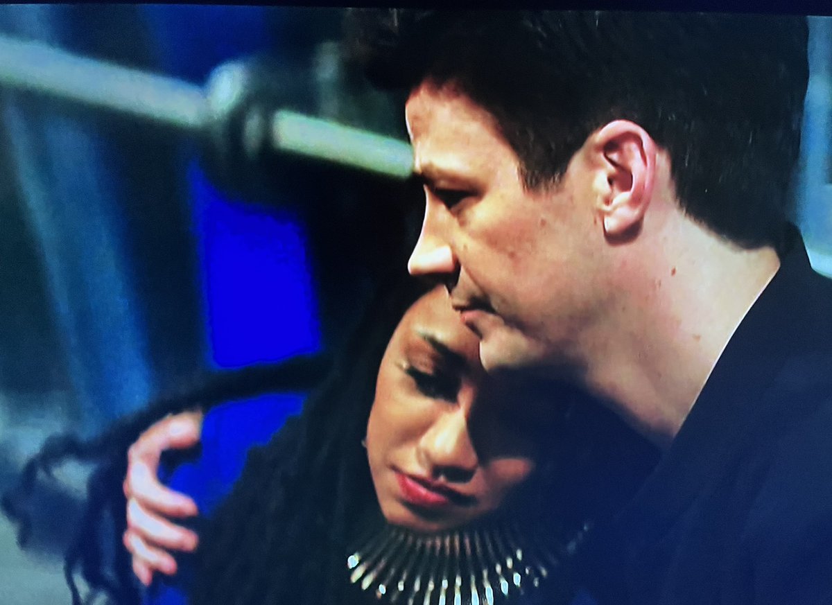 justwrite115's tweet image. Mood:
Farewell, #WestAllen! I will miss you two more than you know. Thank you Grant Gustin &amp;amp; Candice Patton for your flawless portrayals of Barry Allen &amp;amp; Iris West. Nine seasons later, it’s a wrap! Bravo to the entire cast &amp;amp; crew of #TheFlash!  #DatFlash 😍🥺😭⚡️👏🏽