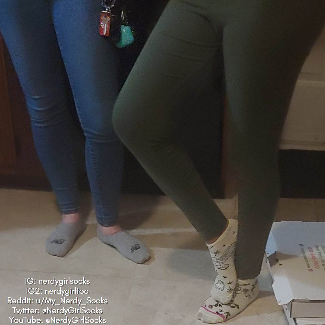 NerdyGirlSocks's tweet photo. #candidfeet #friendsfeet #friendssocks #cutesocks #girlsfeet #girlssocks #feet #socks #candid #candidsocks #girlsinsocks #anklesocks #noshowsocks https://t.co/kmyQMwD0ep