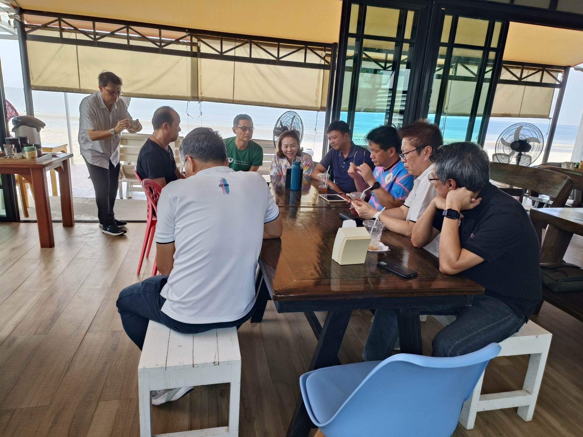 เดชรัต สุขกำเนิด tweet media