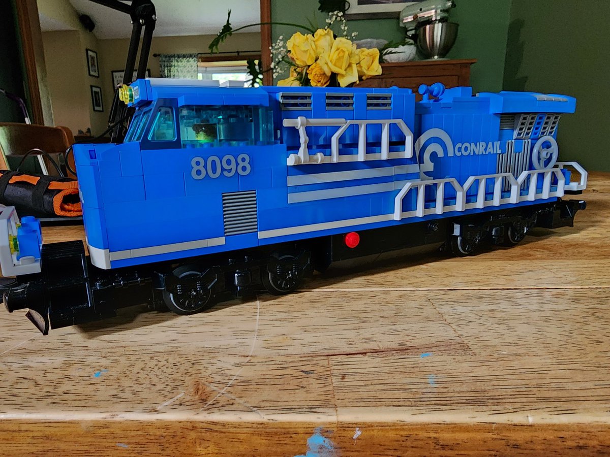 polishedjenn's tweet photo. @LEGO_Group My wife’s current build iconic conrail locomotive! https://t.co/mz2Jap1WeA