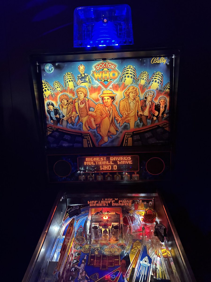 garethj_msft's tweet photo. Doctor Who pinball at the #mabuild party! 🎉 ♥️ ♥️ 🔷 https://t.co/xrMSOCgR8N
