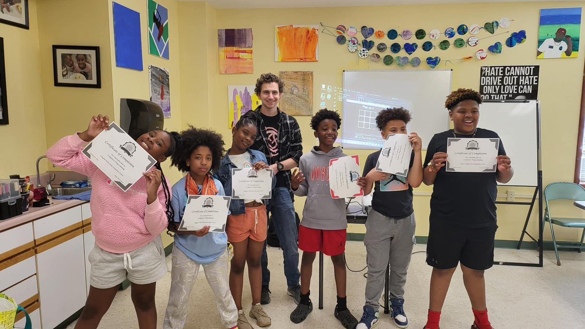 Chagrin Falls Park Community Center tweet media