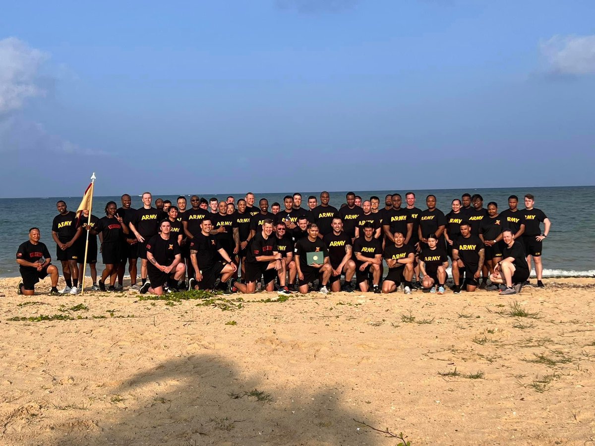 THE_TamaraDrury's tweet photo. Fellow @Twitter allow me to introduce to you the official @10thSG_Okinawa Twitter page! Please take a moment to follow. #ServiceThroughSupport @19thESC @USARJ_PAO @INDOPACOM @USARPAC @8thTSC @ToriiPAO @USAGOkinawa @7th_TBX https://t.co/hJnQhwTWrI
