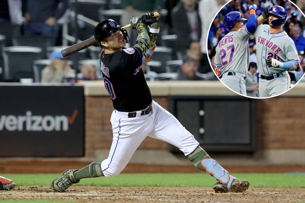 Pete Alonso and Mets teammates 'truly believe' he's capable of 60 home runs: More On: new york mets Mets manager was really bothered by Pete Alonso's on-air F-bomb Why Mets didn't pitch Kodai Senga in opener vs. Cubs Mets' five-game win streak broken… dlvr.it/SpZXlh