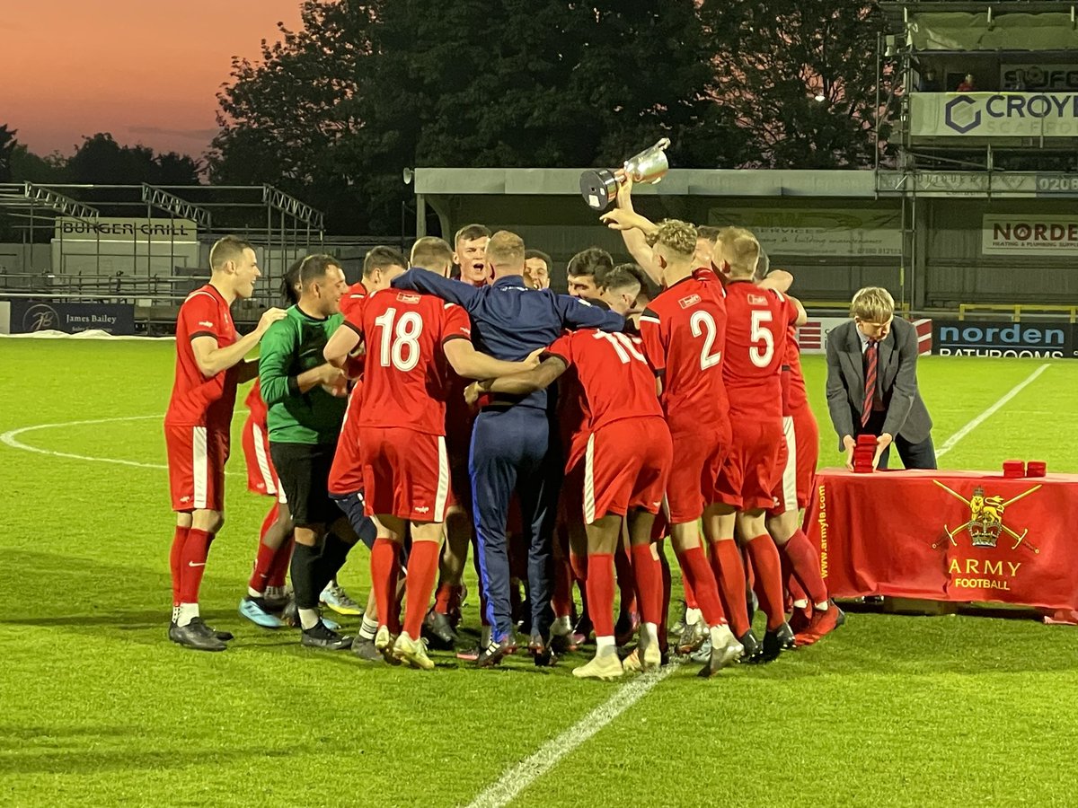 adsee1973's tweet photo. Congratulations to @RLC_FA worthy winners of the @Armyfa1888 Woolwich Cup with a 4-1 victory over @RoyalSignalsFA https://t.co/GeVdY4vSJa