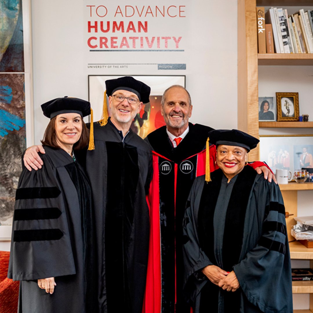 futurestandard_'s tweet image. Michael Forman &amp;amp; Jennifer Rice received honorary Doctor of Fine Arts degrees during the @UArts 2023 Commencement in recognition of extraordinary artistic achievement &amp;amp; service to the university and society, and for serving as role models for UArts students.
