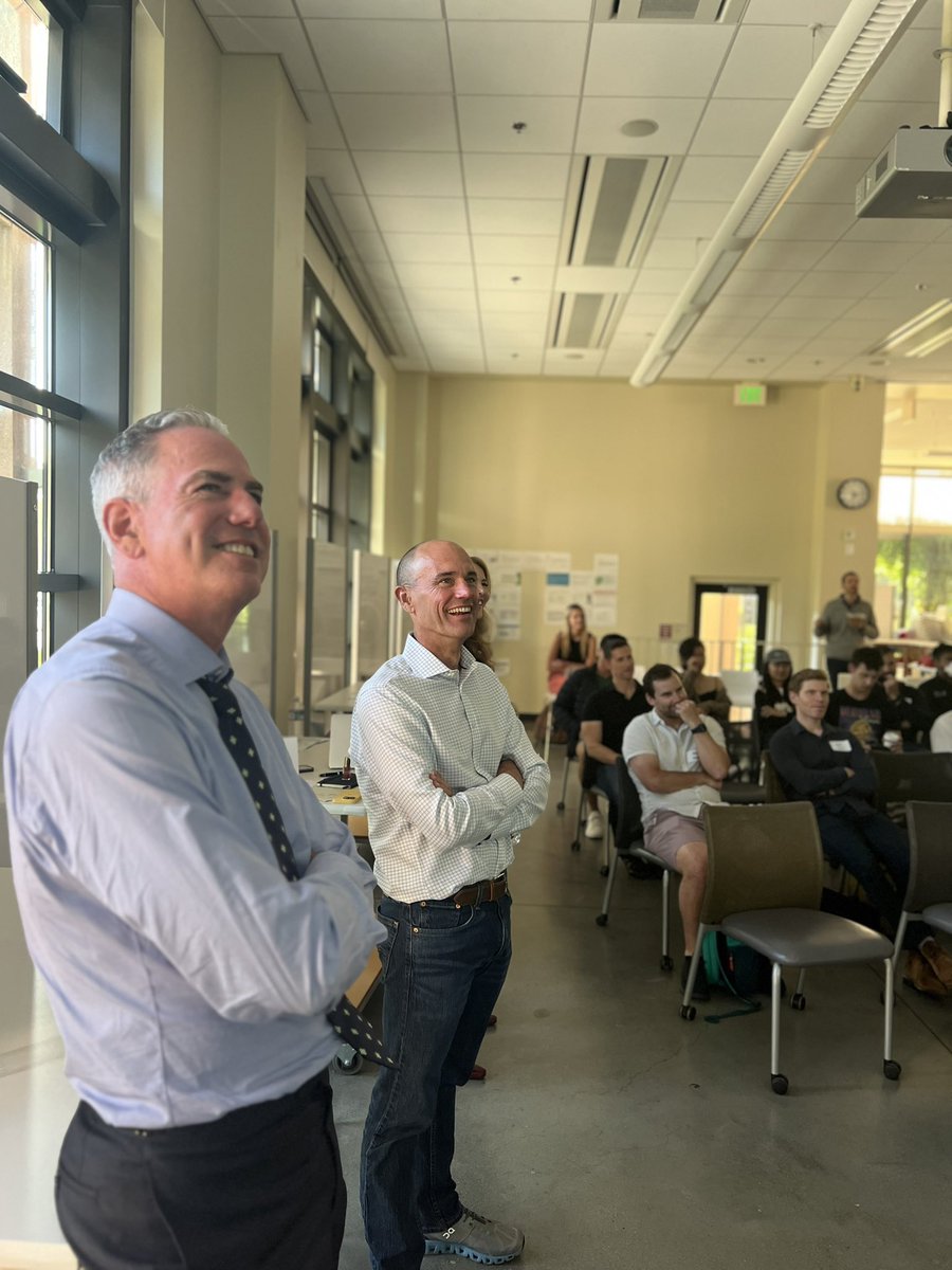 Humor Seriously tweet media