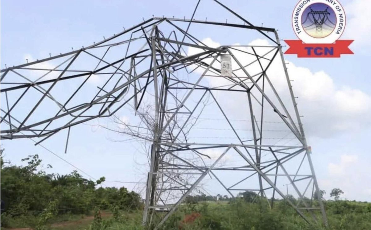 TracTerrorism's tweet photo. Suspected Islamic State West Africa (#ISWA) Bombs & Destroys At Least 9 #Electrical Towers in βEconomic Warfareβ Campaign Against Nigeria in Obafemi-Ode, ##Ogun State, Nigeria
https://t.co/xIR0g868Ma https://t.co/uKs2N6edb8