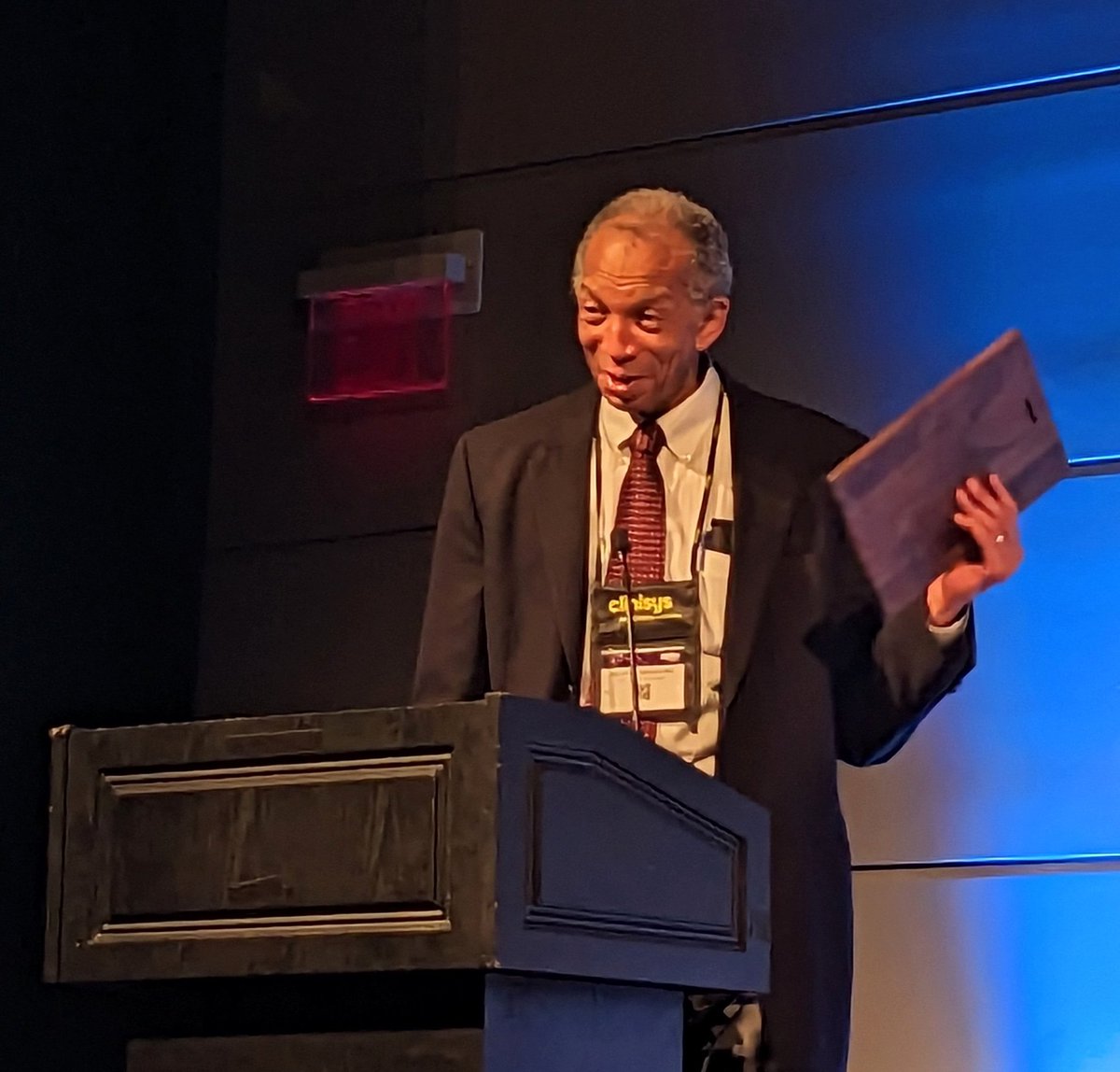 TobyCornish's tweet photo. Congratulations to George Birdsong, winner of the 2023 Association for Pathology Informatics Lifetime Achievement Award!  #pathologyinformatics @pathbytes https://t.co/MUwEvOIOJo