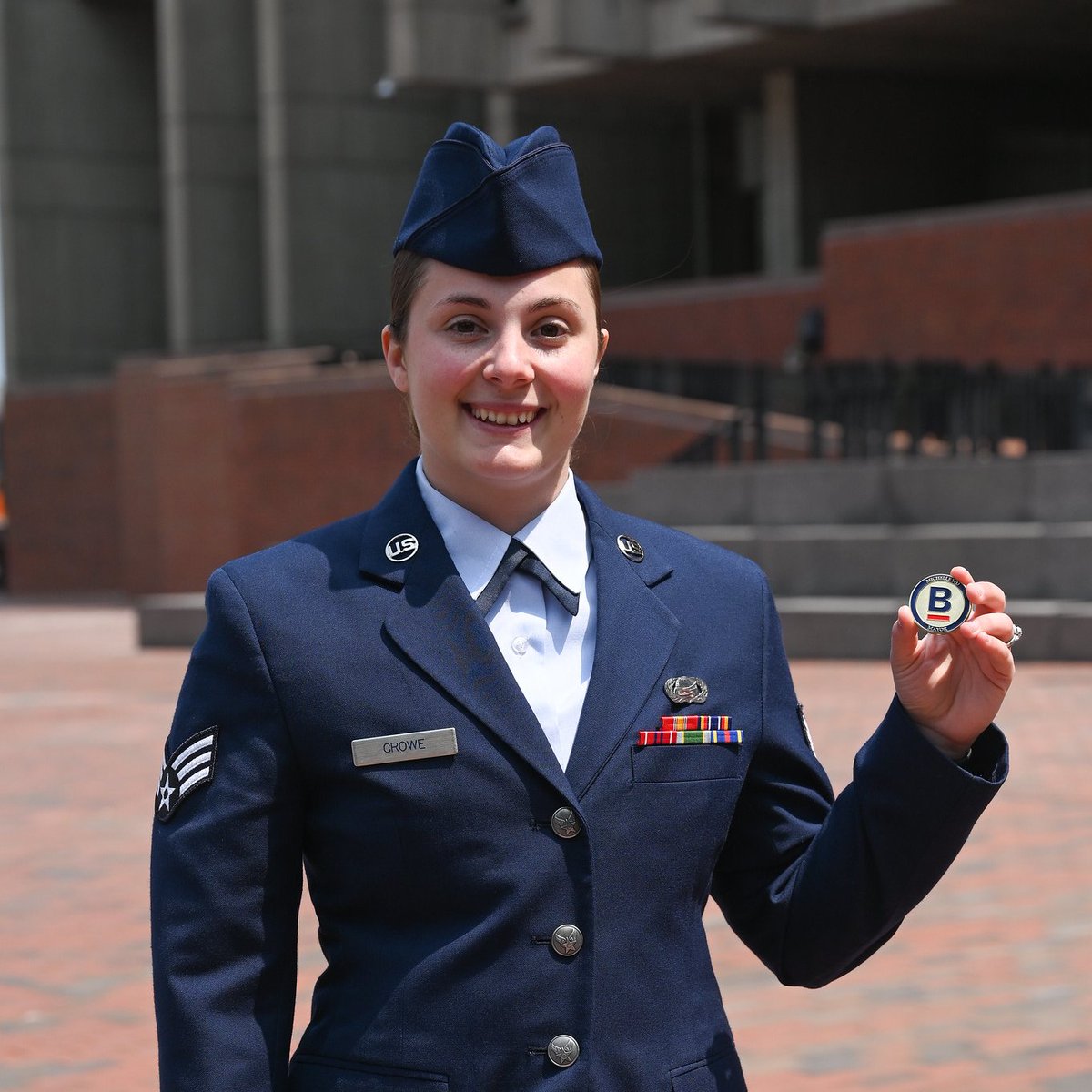 Huge thanks to @BostonCityHall for hosting an incredible Armed Forces & Military Spouse Appreciation event yesterday. Your support and recognition of service members and their families is appreciated. @BostonVets @AFLCMCofficials @RobStantiagoVets @HQ_AFMC @USSConstitution @USCG