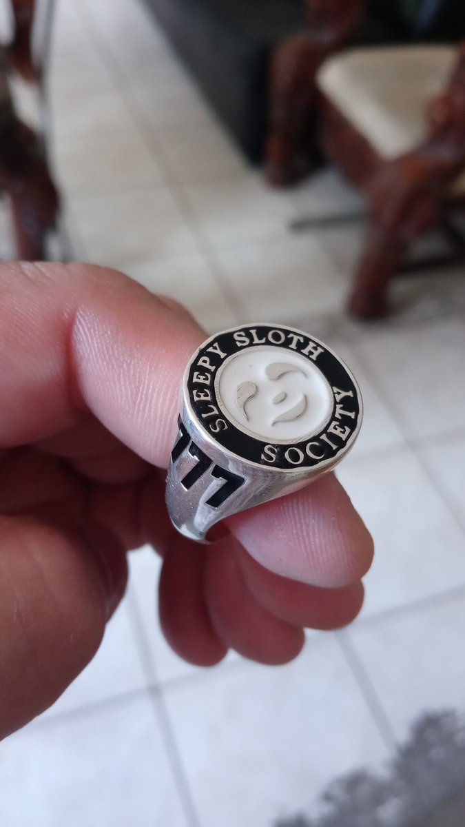 I just want to thank OmniFactory. I just received my package today what a beautiful ring 😍🔥💦 well made good quality thank you so much <a href="/0mniFactory/">OmniFactory ⚪️</a> <a href="/OmniXmarket/">OmniX Market</a> great job 👏 <a href="/sleepyslothsc/">Sleepy Sloth Society</a> for life 777