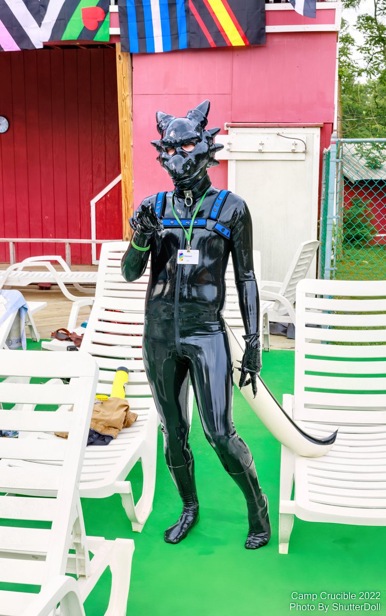 Hanging out on the pool deck at <a href="/CampCrucible/">CampCrucible</a> 2022 🐲🏊

Can't wait for this year's camp! It's almost time!!

📷: @doll_shutter