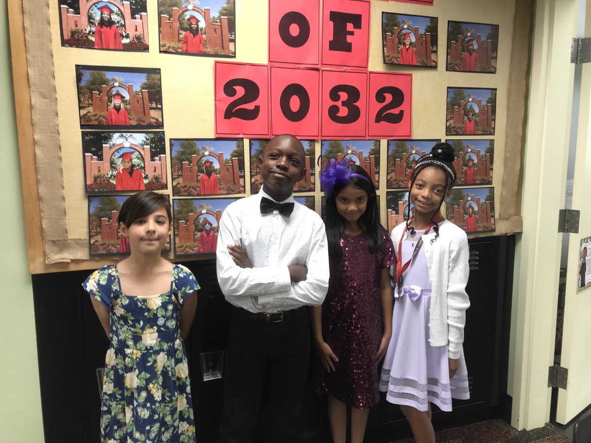 tammytechbailey's tweet image. Meet the students that took on the #40BookChallenge for the 2022-2023 school year! So proud of them! ⁦@PSPrincipalWA⁩ ⁦@WAPrimaryAP⁩ ⁦@HardimonLaquita⁩