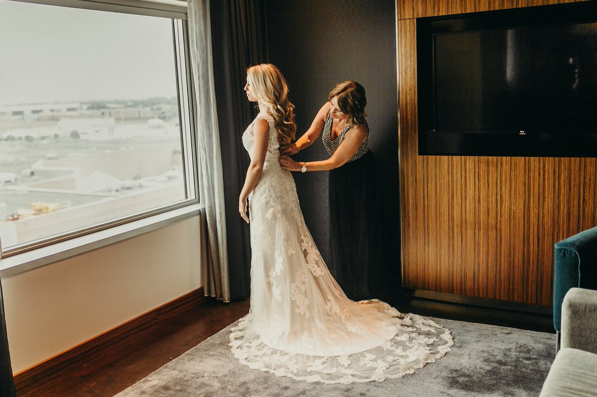 The memories start here. We'll be your #SomethingBlu. 💙

#weddingwednesday #radissonblumoa #mnmeetingsandevents #mnbride #mnwedding #mnweddingvenue