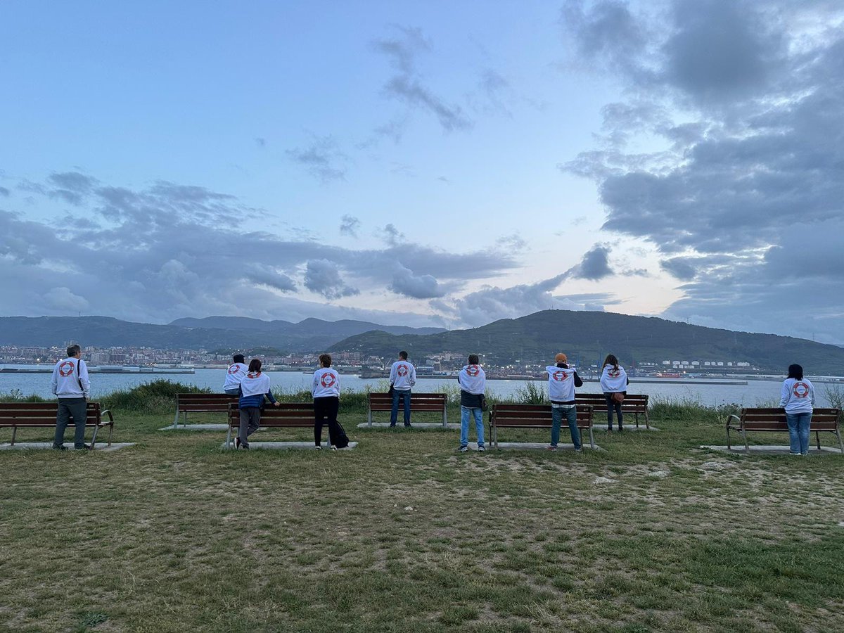 naomihasson1's tweet photo. Getxo ZUrt is a community based suicide prevention programme. The gatekeepers keep watch.
#communitynetworks
#SuicideAwareness
#tuimportas
#teescuchamos
#getxozurt
#getxozurekin
#compassionatecommunities
@doble_sonrisa
@getxobihozbera https://t.co/koxYSogeW9