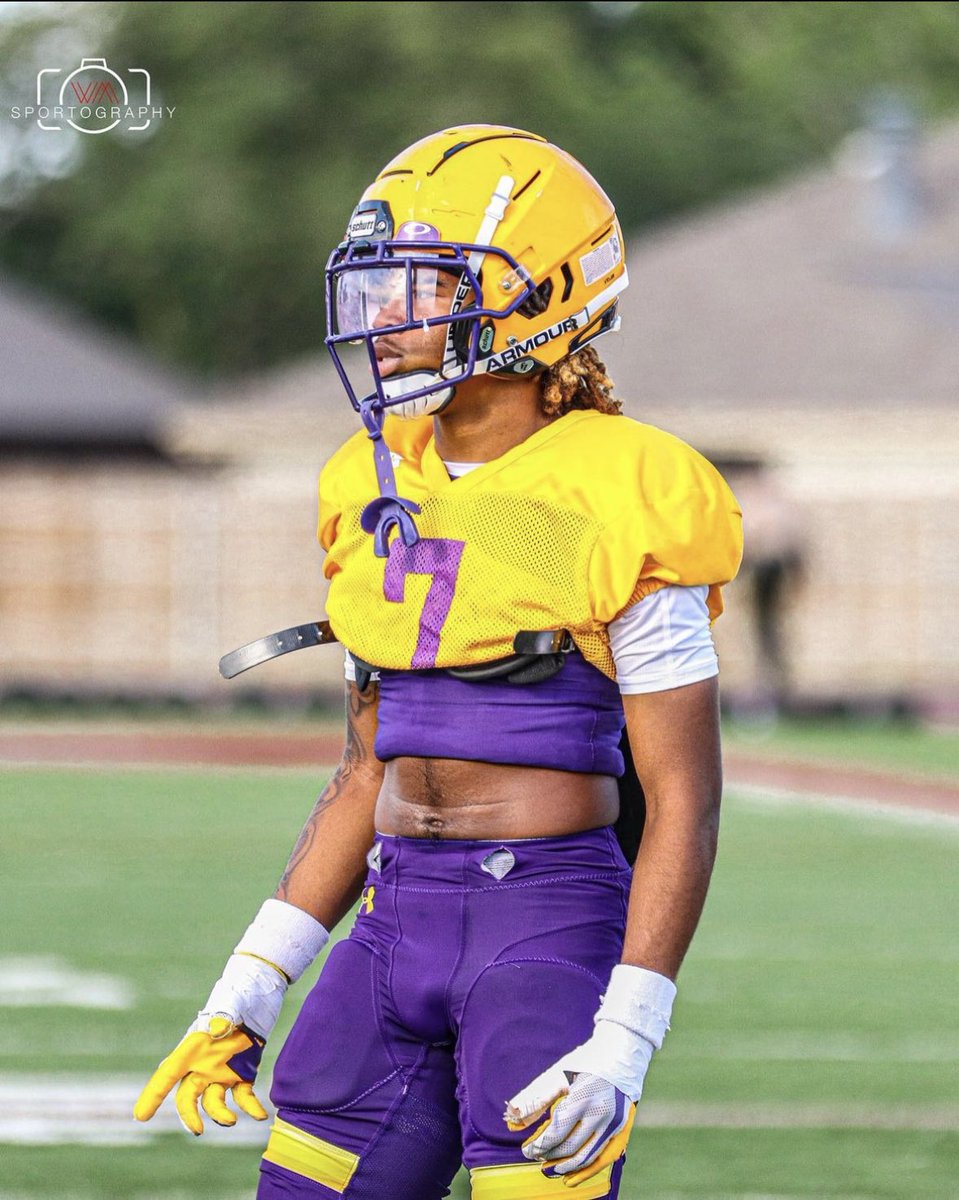 Levi Darensbourg tweet media