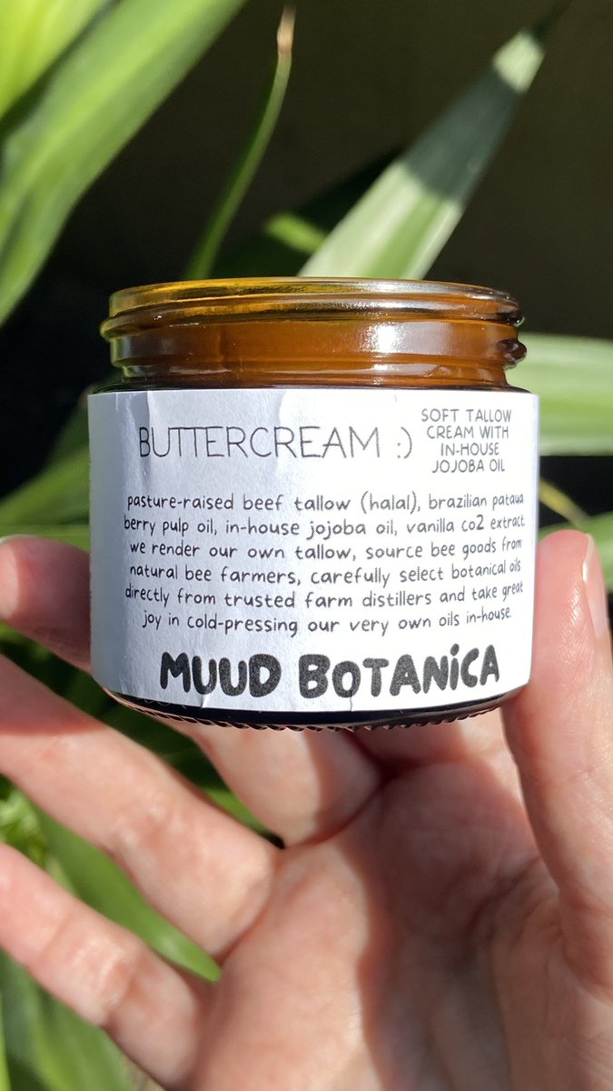 greenbymercy's tweet photo. Experiencing tallow for the first time and I fully understand the hype. Very compatible with the skin, it’s similar to our own sebum and soaks right in leaving you glowing. 

Muud Botanica’s Buttercream literally smells like a glazed donut 🍩 so good! https://t.co/EPWPDTeT9d