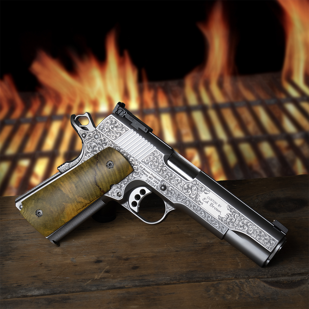 EdBrownProducts's tweet photo. The kickoff to summer and grilling season is almost here. Would you like to be toting the Signature Edition to your next BBQ? Just hit inventory and ready to ship.
#ebrown #edbrown1911 #engraved1911 #handengraving #bbqgun #45acp #custom1911 #pewpew https://t.co/xFRypAq8eg