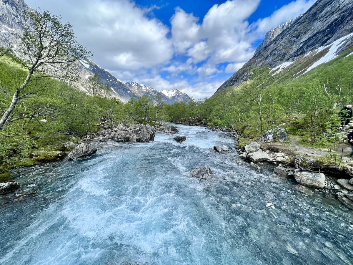 CatherineDorey's tweet photo. Spring in South Norway
#norway #springinnorway #trollstingen #troll https://t.co/o3ocx4I4Br