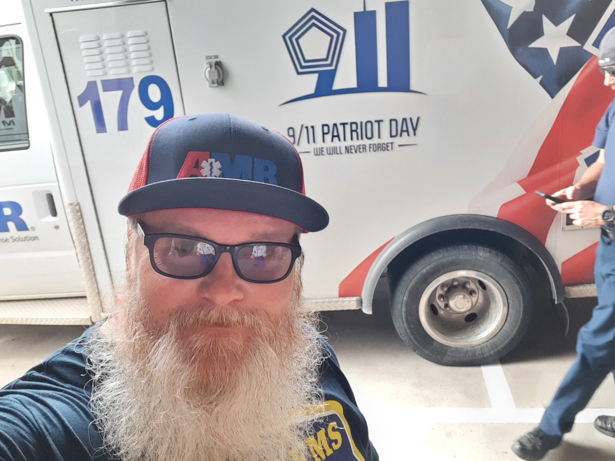 brick_ems's tweet photo. Sporting my new AMR lid! Happy EMS Week everyone!
@AMR_Social #EMSWeek #EMS_Week #EMSWeek2023 https://t.co/vkiqaz2yJ1