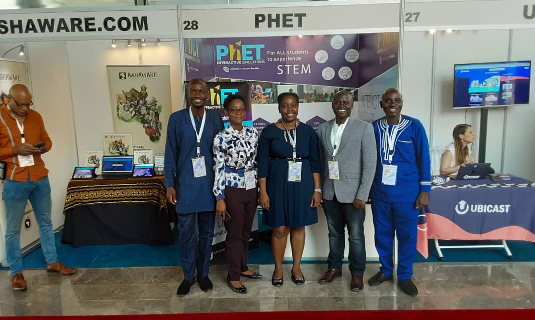 dtwtutorialsng's tweet photo. Representing @PhETsims at @eLAconference Africa Conference, Dakar Senegal
Promoting STEM Education in #Africa!! #dtwtutorials https://t.co/VIJSRQeBJH