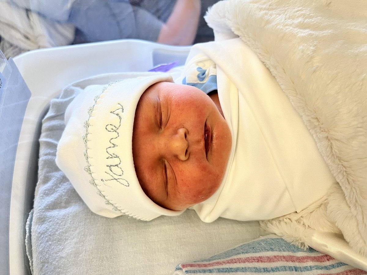 Please join us in congratulating Dr. Brown &amp; his wife, Katie, on the birth of their first child! Meet the newest member of the Capital fam, baby James🩵

#capitalfamily #capitalortho