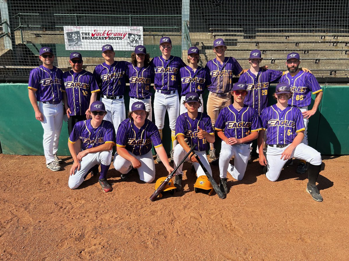 eastelgin's tweet image. 🦅⚾️East Elgins wins 7-6 in baseball action over St Mary’s. Go Eagles🦅⚾️