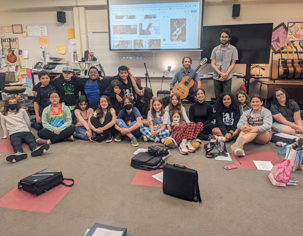 Big thank you to ACG outreach artist Dr. Joseph Palmer for performing for our guitar classes! 🎶

@AustinClassical #guitar #classicalguitar @AISDArts @AustinISD @AustinISDPAC #austinmusic #music #GoColts #aisdproud @CovingtonMSFAA @Covington_Colts