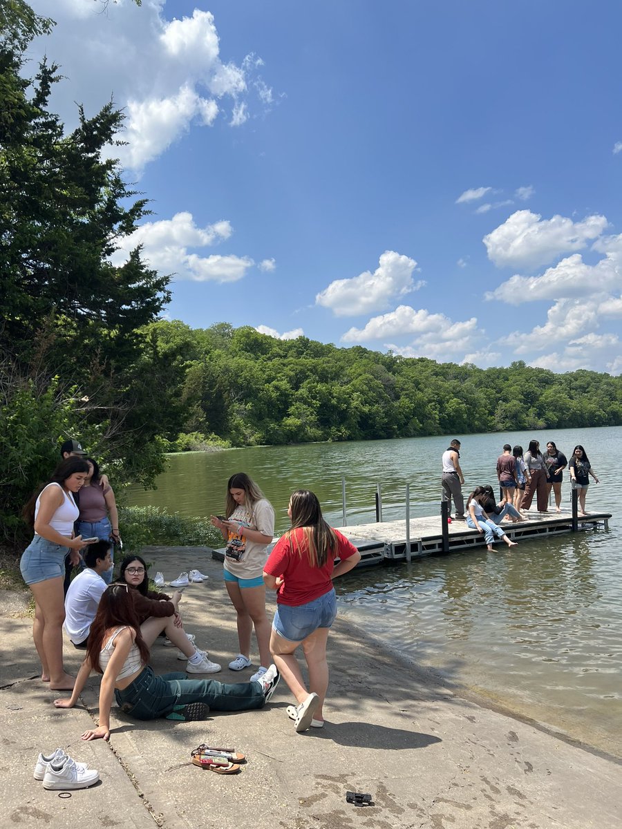 OS Hispanic Leadership Club carne to celebrate our incredible students and all their hard work y esfuerzas this school year 💛💙 <a href="/OlatheSouthHS/">Olathe South HS</a> <a href="/olatheschools/">Olathe Public Schools</a> <a href="/OlatheWl/">Olathe WL</a>