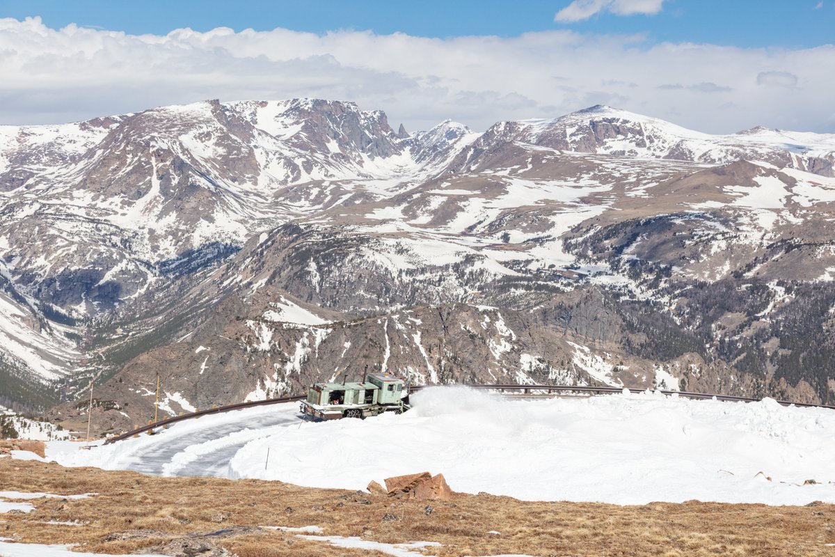 Heads Up! Weather-permitting, the Beartooth Highway (US-212), located east of the park’s Northeast Entrance between Red Lodge, Montana, and Cooke City, Montana, will open Friday, May 26 at 8 a.m. More info: nps.gov/yell/learn/new…