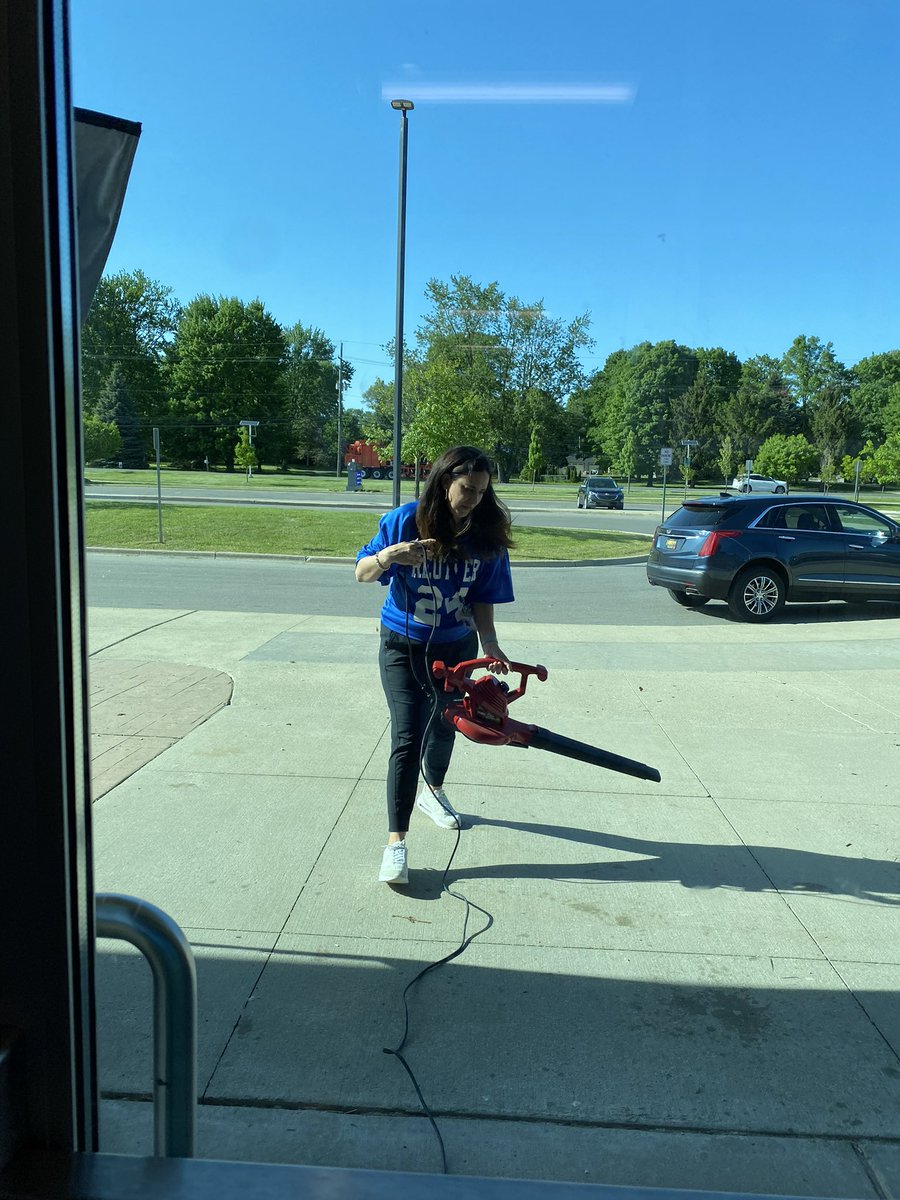 Putting the finishing touch on the front doors to celebrate our 8th graders at Honors Night!  Thank you Mrs. Collier!