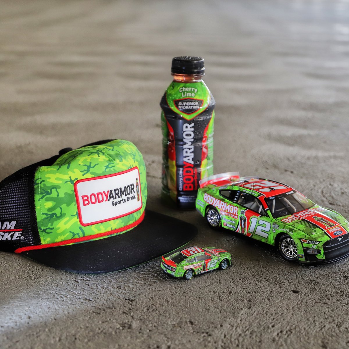 BODYARMOR tweet media