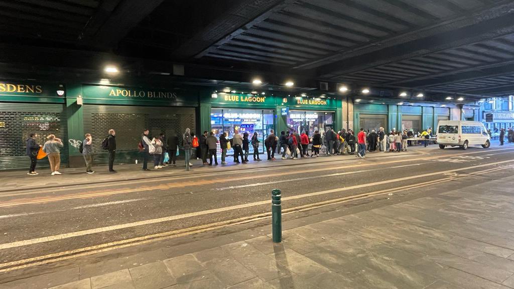 Reetweet We fed over 300 people tonight very busy night. <a href="/HumzaYousaf/">Humza Yousaf</a> <a href="/scotgov/">Scottish Government</a> we would like to meet to chat about the level of poverty