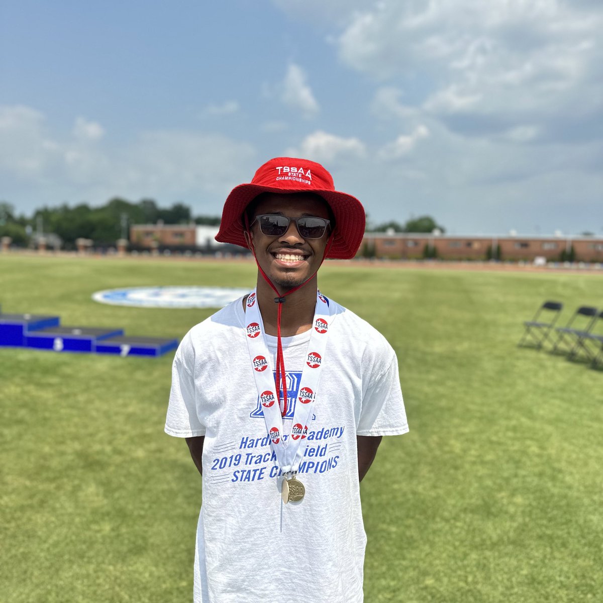 🥇 🥇 STATE CHAMPION AGAIN‼️ Congratulations to Justin Davis! He’s your 2023 state champion in triple jump! That’s his second win of the day.