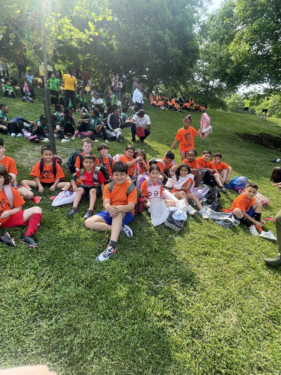 GregGoldkind's tweet photo. ⚽️ Great Season @Powellelem @DCSCORES @dcpublicschools ⚽️ https://t.co/EV0Hx64tgi