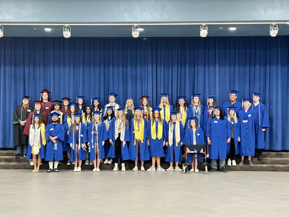 Thank you <a href="/MooreCFISD/">MooreCFISD</a> for the opportunity to let our <a href="/cycreekhs/">Cy Creek High School</a> Seniors do one last walk! 💙