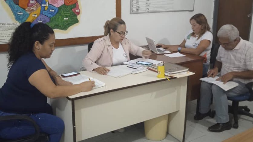 Noticias Educativas del estado Trujillo tweet media