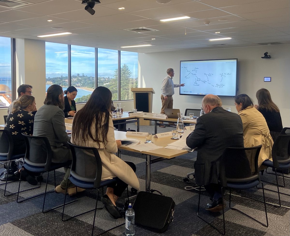 The #ADR Centre’s Advanced #Negotiation Training #Workshop for Lawyers and Dispute Resolution professionals took place this week. 
Expert negotiator, David Ferguson took this cohort through the theory, process, and strategy, culminating in a simulated negotiation.