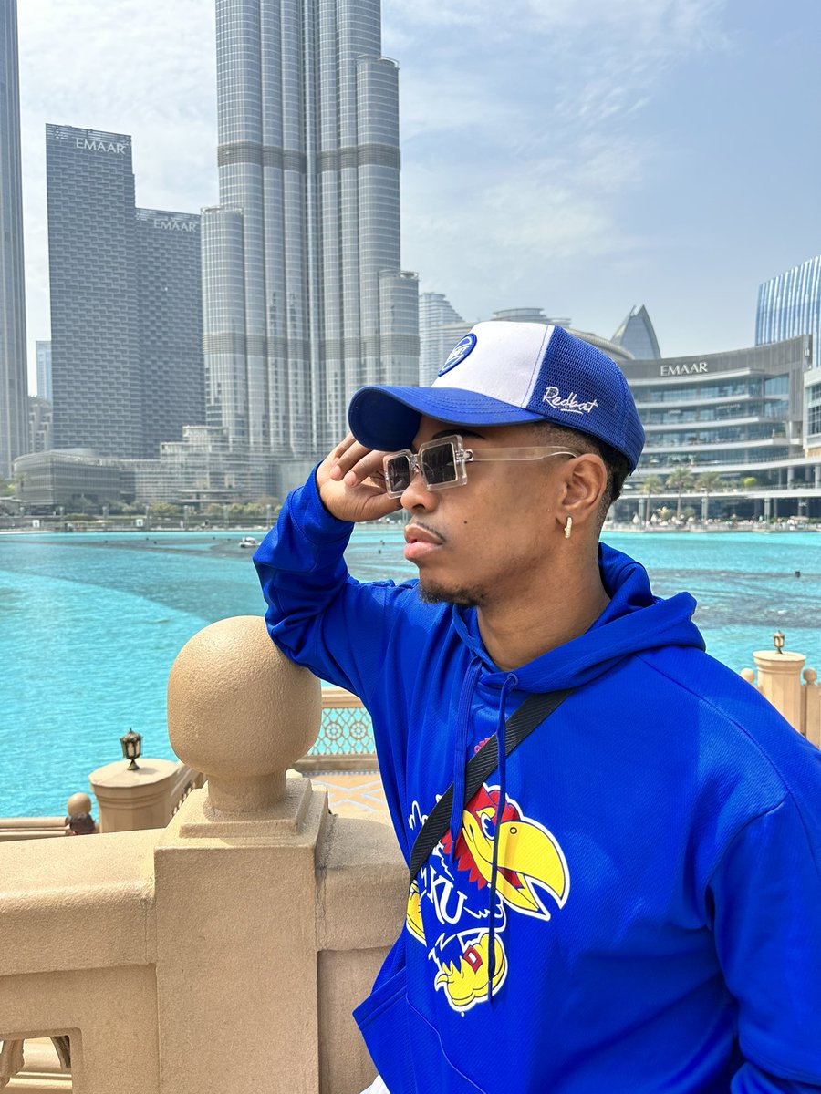 YourKeegan's tweet photo. Dubai ⭐️ https://t.co/M6SGDgxWcq