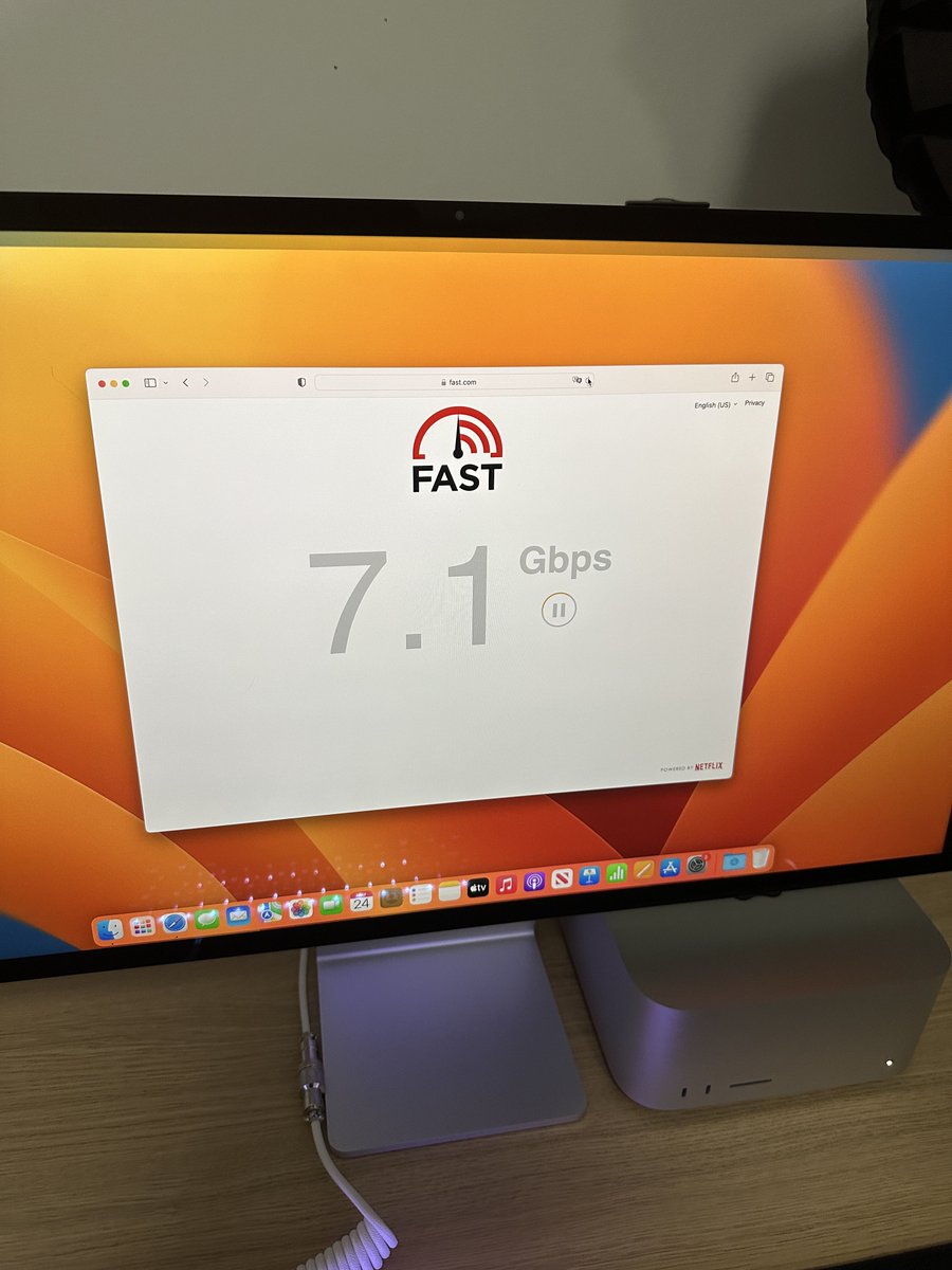jonvaliagas's tweet photo. Is my internet too slow? https://t.co/T6pZoJjjUi