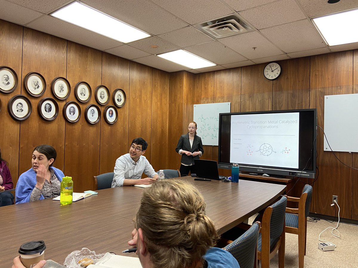 UyedaLab's tweet photo. Congratulations to our newest Ph.D graduate on her successful thesis defense: Dr. Kristen Berger! 🥳

We're all wishing you the best of luck as you begin your postdoc in Todd Hyster's lab!🧪 https://t.co/Q9fdShS1va