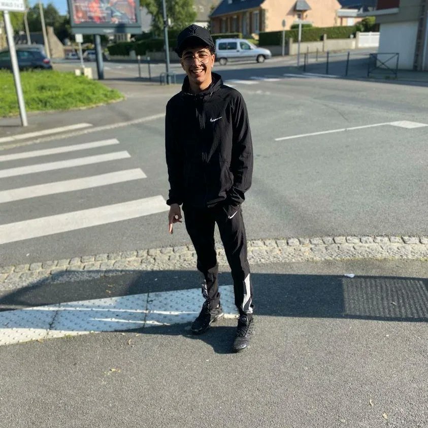 hamam37775800's tweet photo. ❤🇷🇫🇷 https://t.co/cXREKgxk3X