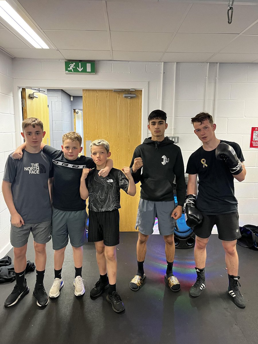 Thanks to <a href="/BluevaleCC/">Bluevale Community Club</a> for brilliant rounds tonight! Well done Tyler, Kyle, Hugh, Aaron &amp; William, future champions in the making.
Also great to see our newest additions to the coaching team out on the road.
Josh, Craig, Ewan &amp; Kieran. 

The future looks bright 🖤💛
<a href="/officialQTS/">Official QTS Group</a>